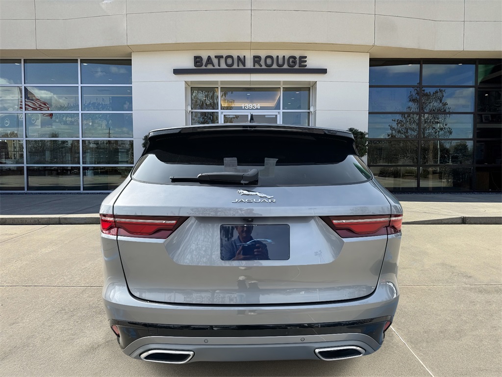 2025 Jaguar F-PACE P400 R-Dynamic S photo 4