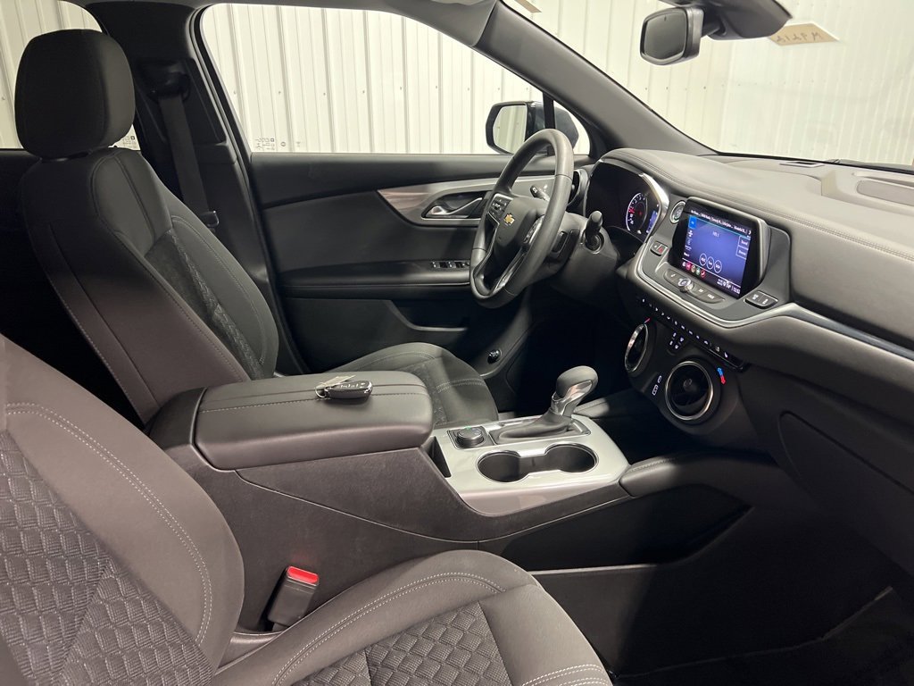 2022 Chevrolet Blazer 2LT photo 8