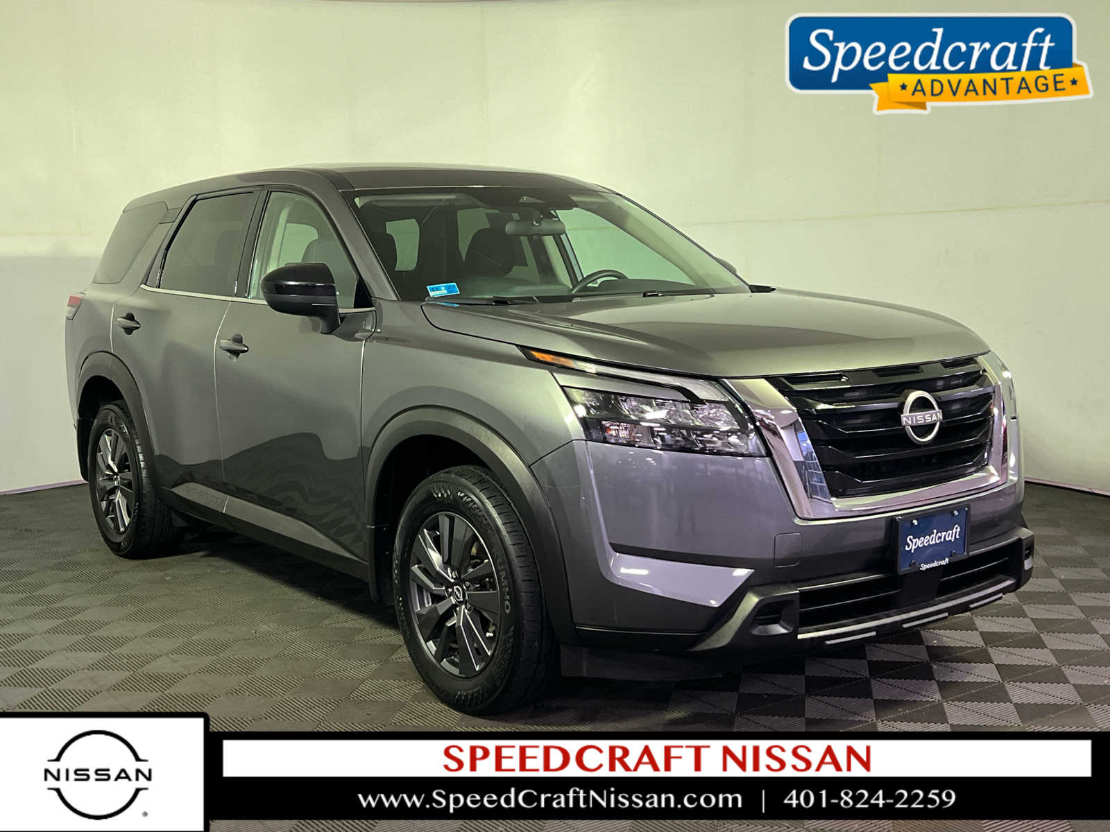 2023 Nissan Pathfinder S's photo