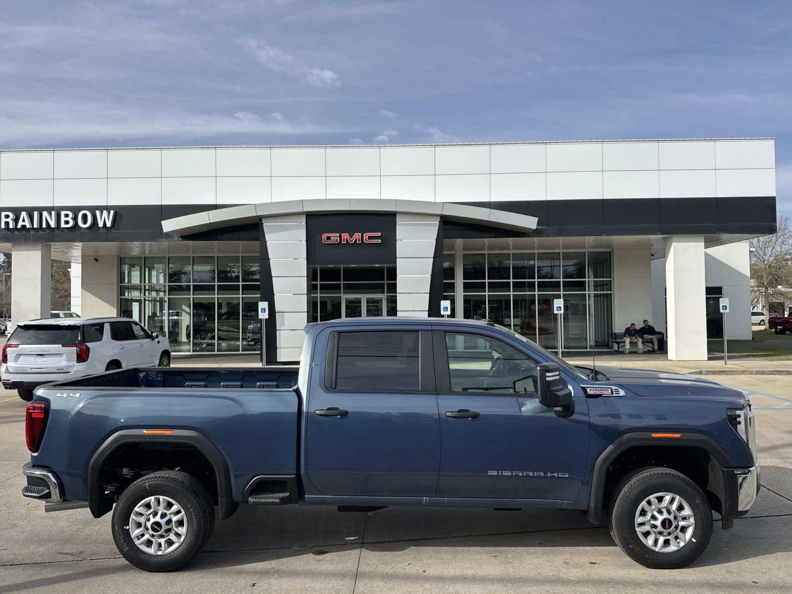 2026 GMC Sierra 2500HD Pro's photo