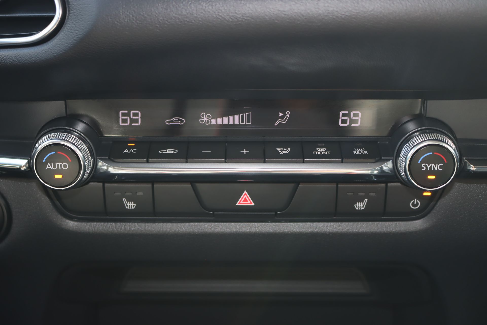 2025 Mazda CX-30 2.5 S Preferred photo 16