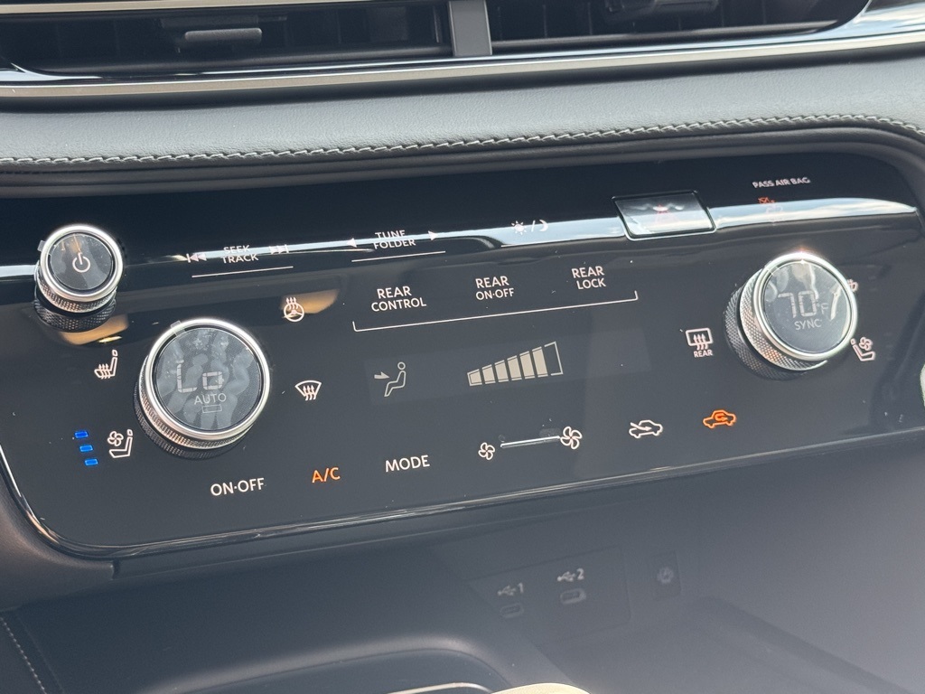 2026 Infiniti QX60 Luxe AWD photo 9