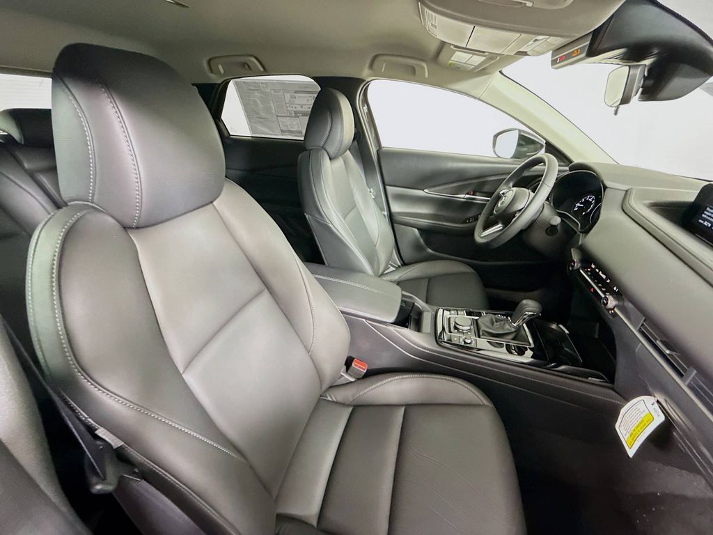 2025 Mazda CX-30 2.5 Select Sport photo 24