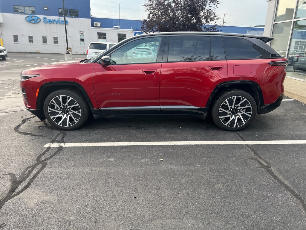 2025 Jeep Wagoneer S Limited photo 2
