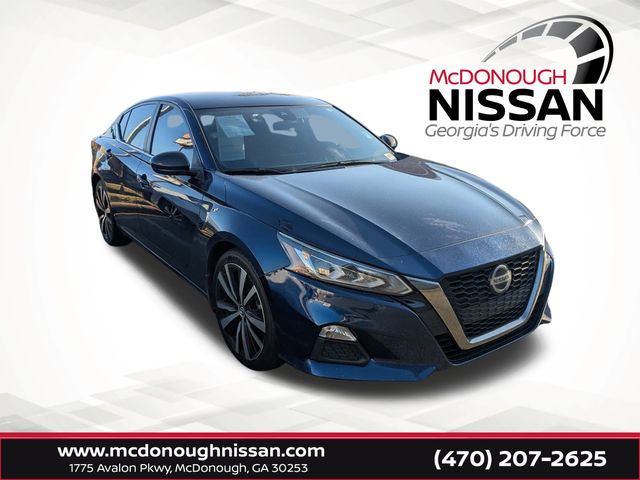 2021 Nissan Altima SR's photo