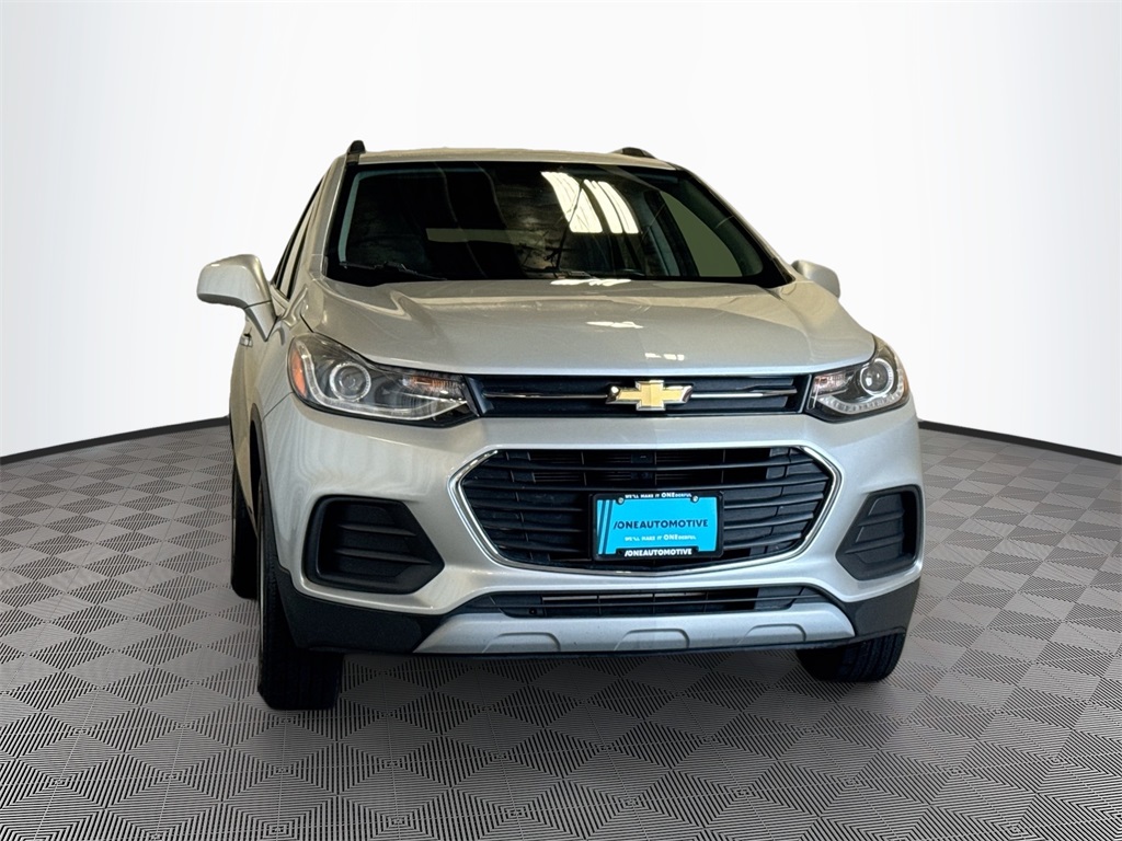 2018 Chevrolet Trax LT photo 3