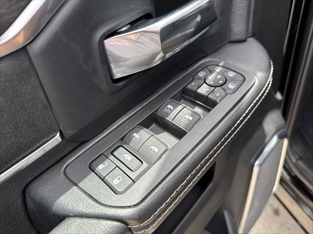 2025 Ram 2500 Laramie photo 8