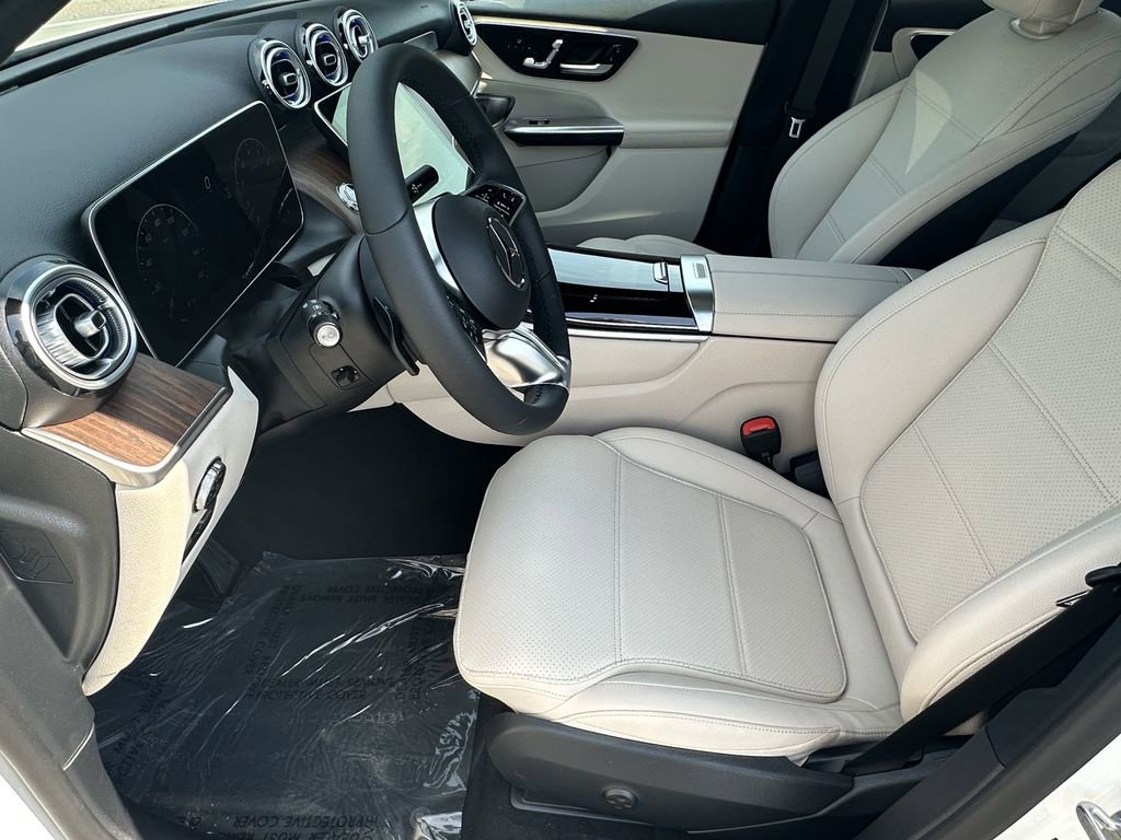 2025 Mercedes Benz GLC 300 4MATIC photo 10