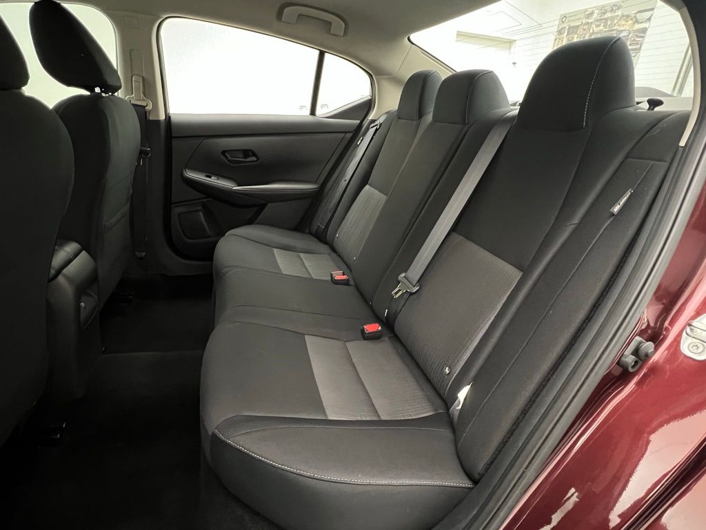 2024 Nissan Sentra SV photo 32