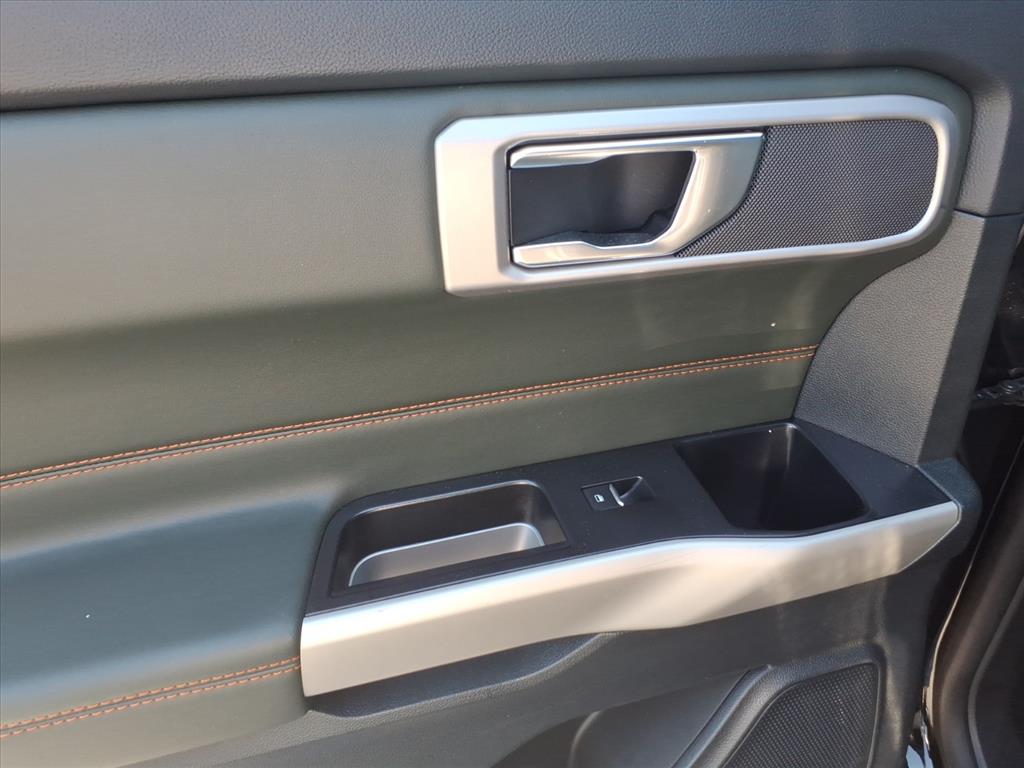 2022 Ford Explorer Timberline photo 9