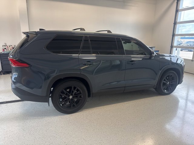 2024 Toyota Grand Highlander Platinum photo 6