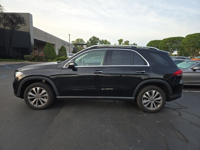 2022 Mercedes Benz GLE 350 4MATIC photo 2