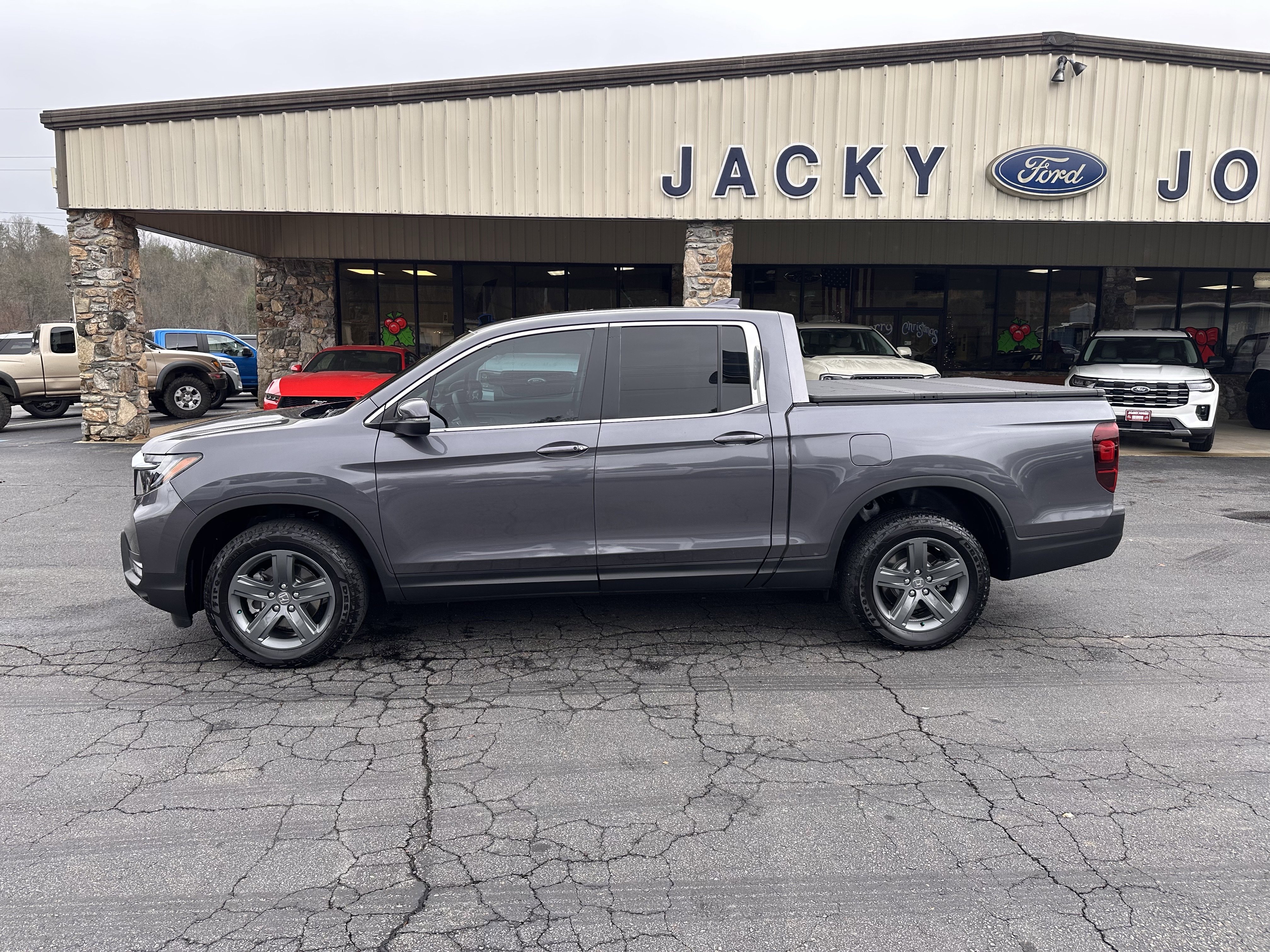 2023 Honda Ridgeline RTL's photo