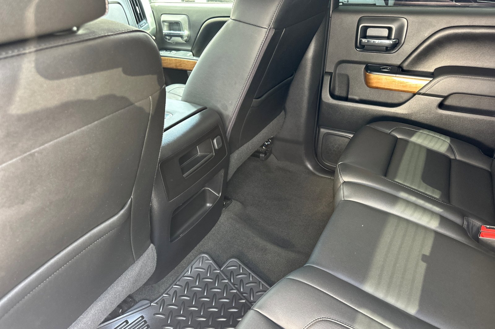 2016 Chevrolet Silverado 1500 LTZ photo 11