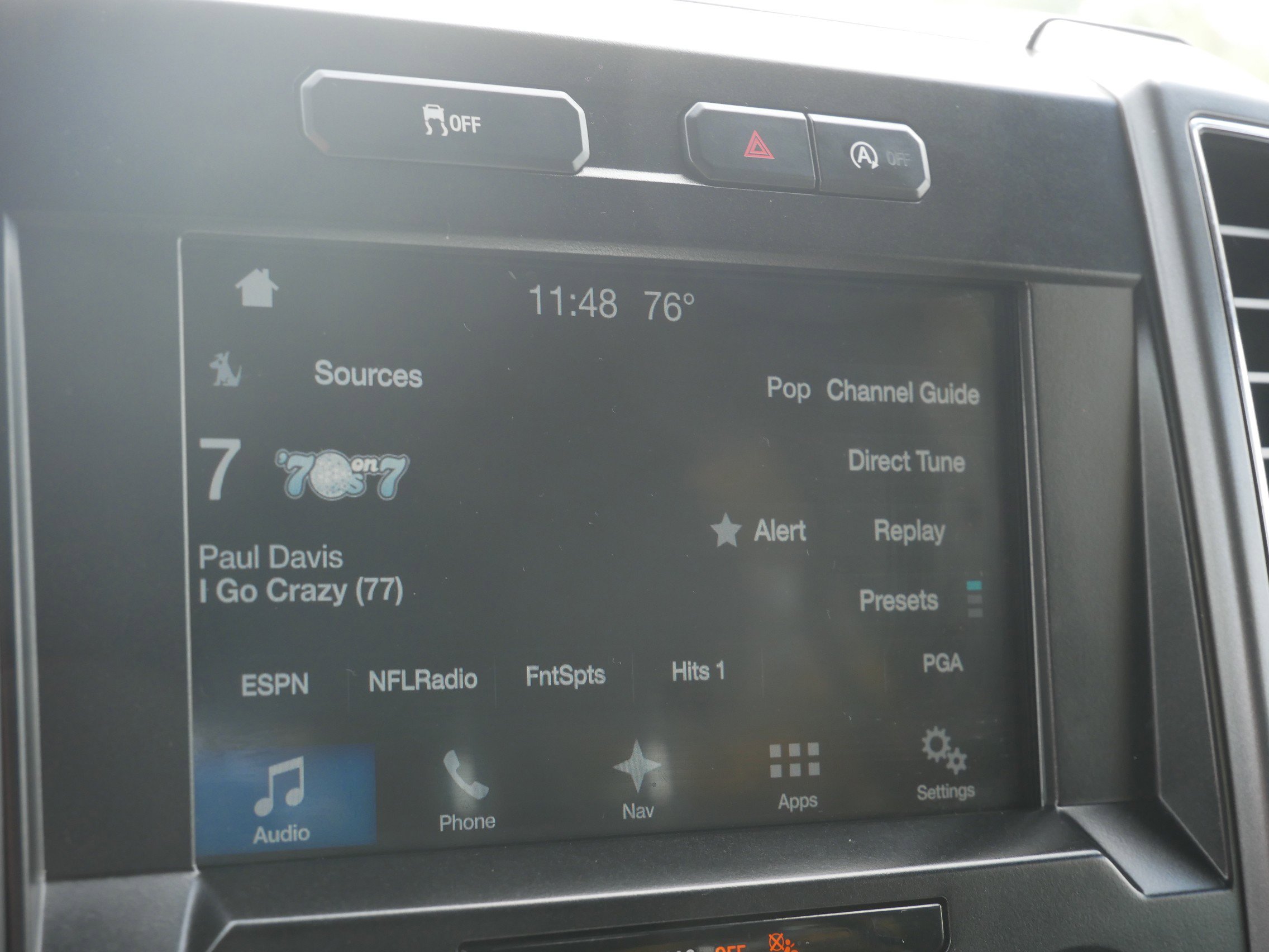 2017 Ford F-150 XLT photo 25