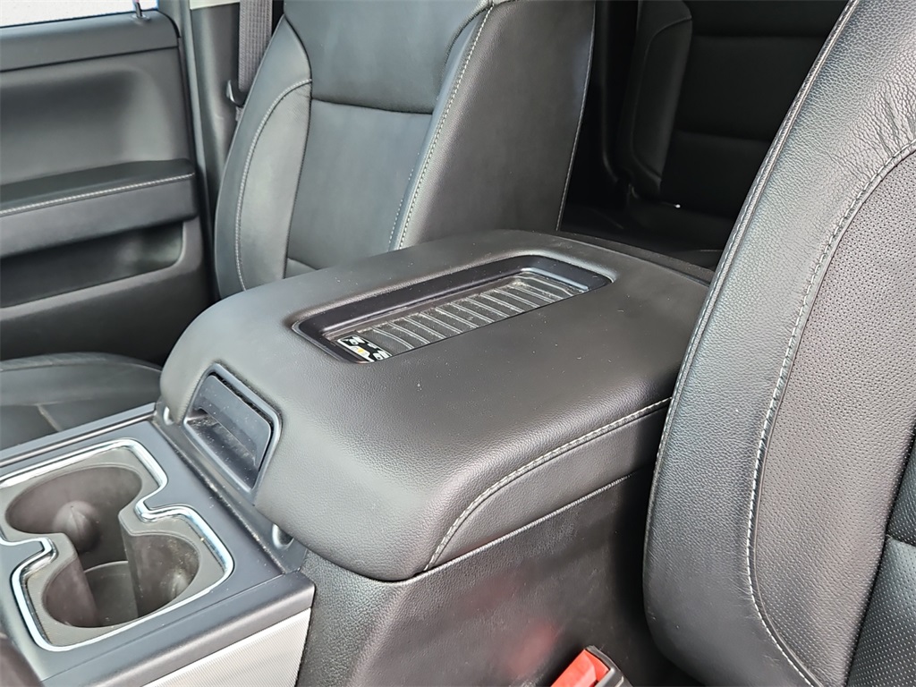 2018 Chevrolet Silverado 1500 LTZ photo 7