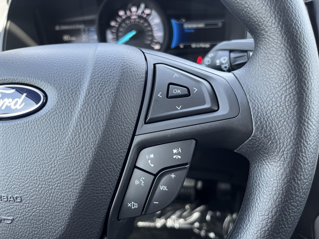 2024 Ford Edge SE photo 8