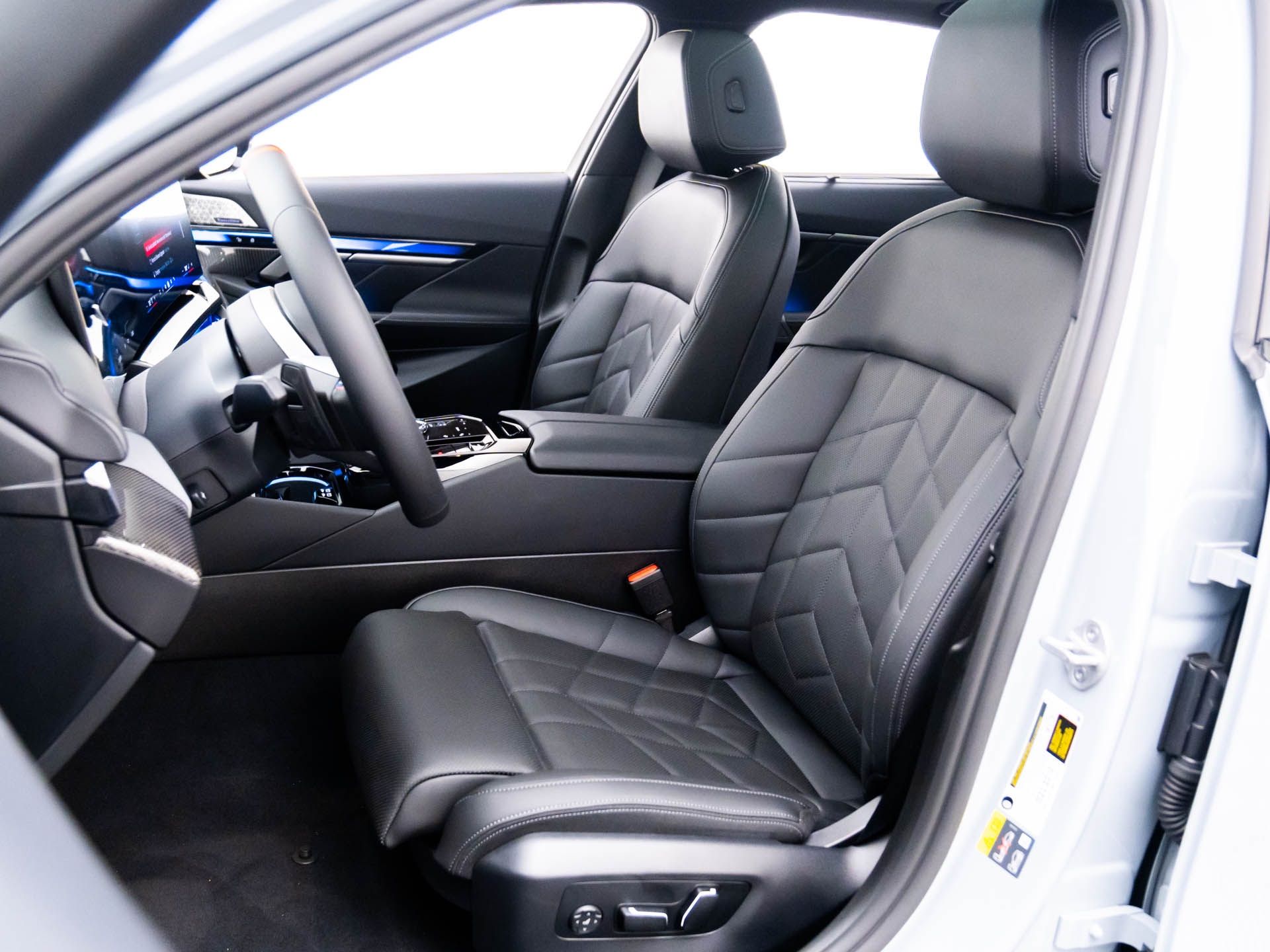 2025 Bmw i5 M60 photo 28