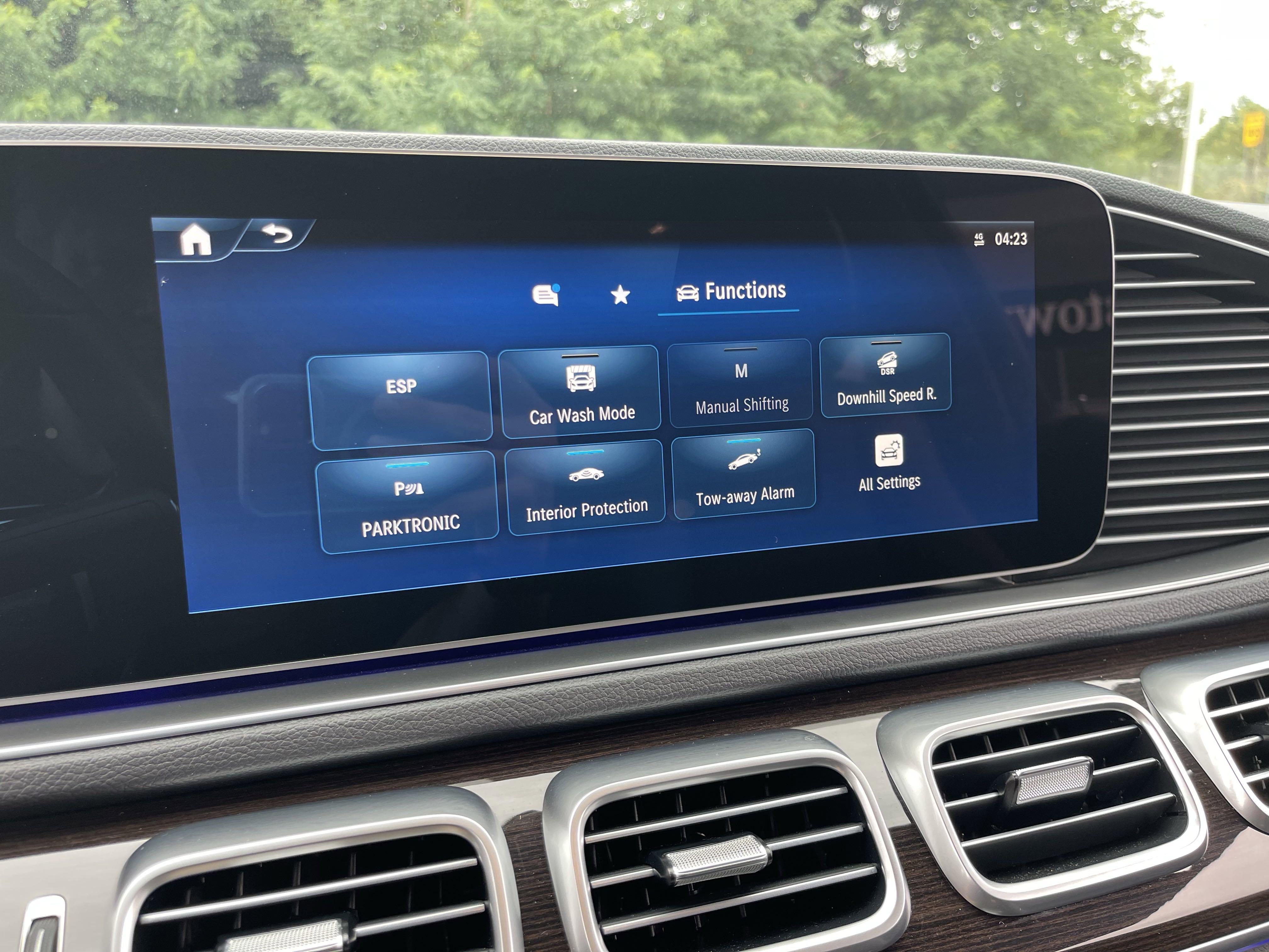 2025 Mercedes Benz GLE 450e 4MATIC photo 8