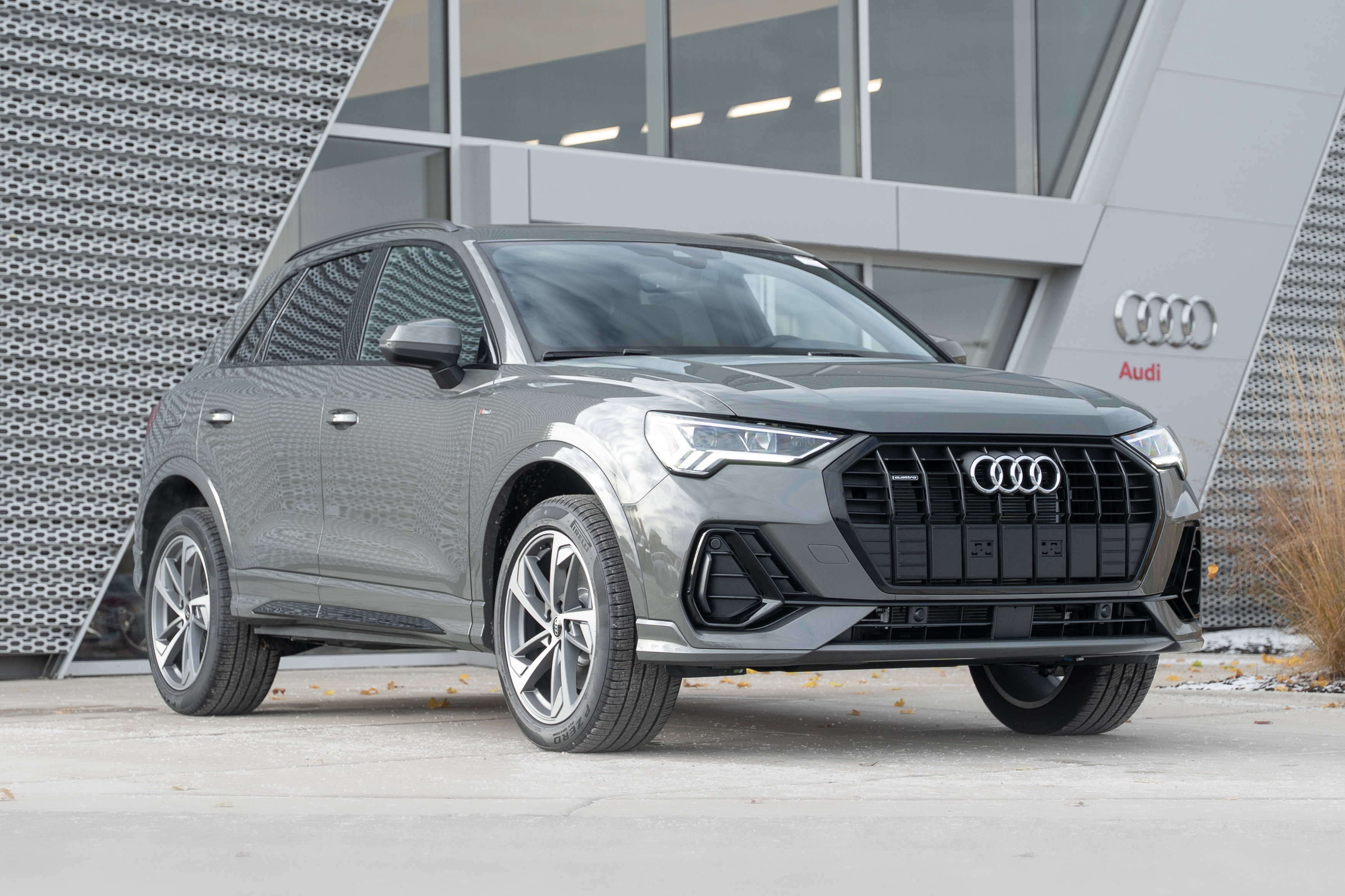 2025 Audi Q3 S Line Premium's photo