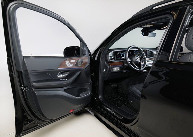 2025 Mercedes Benz GLE 580 4MATIC photo 23
