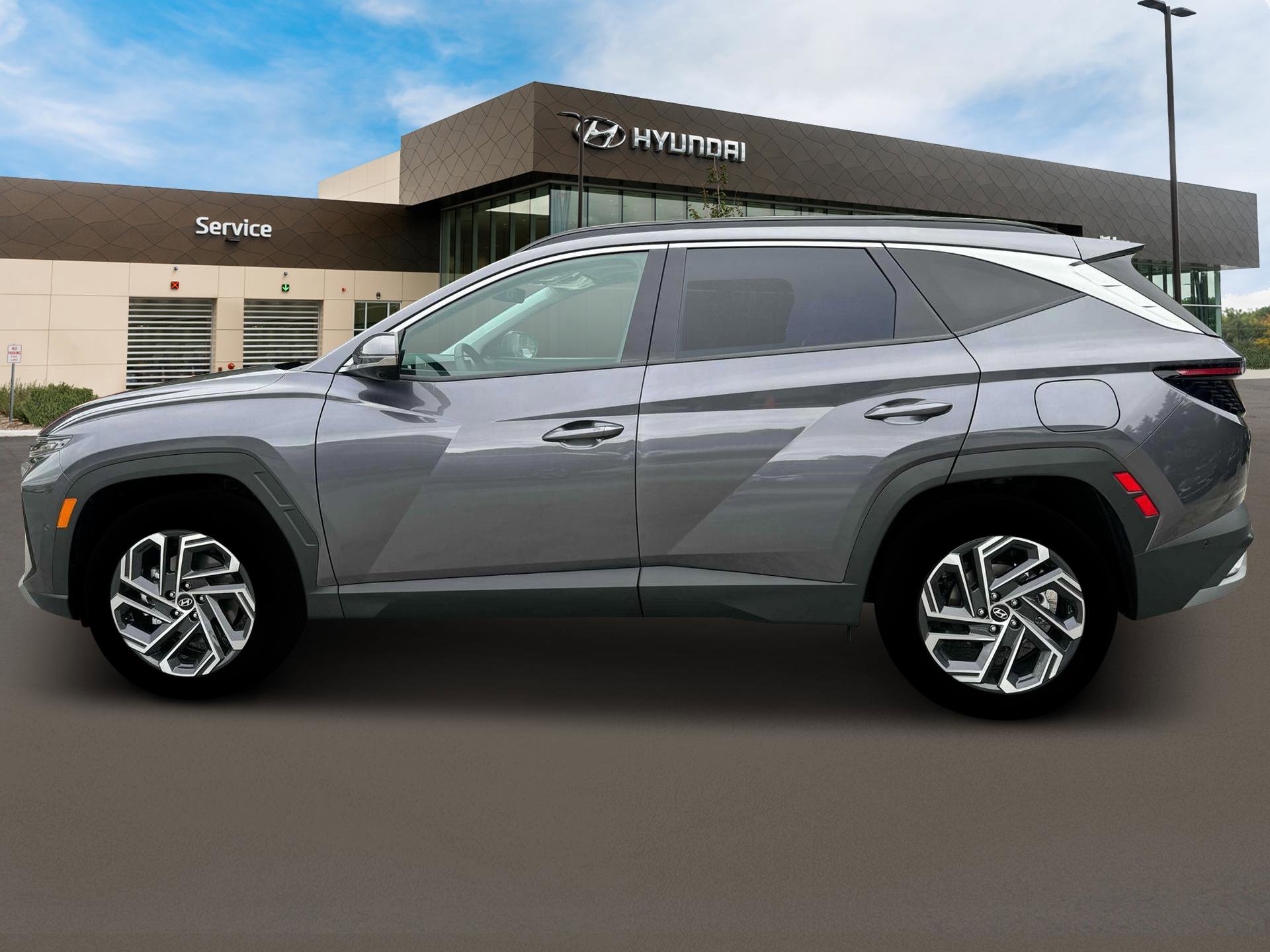 2025 Hyundai Tucson Hybrid Limited photo 3
