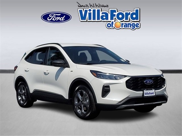 2025 Ford Escape ST-Line's photo