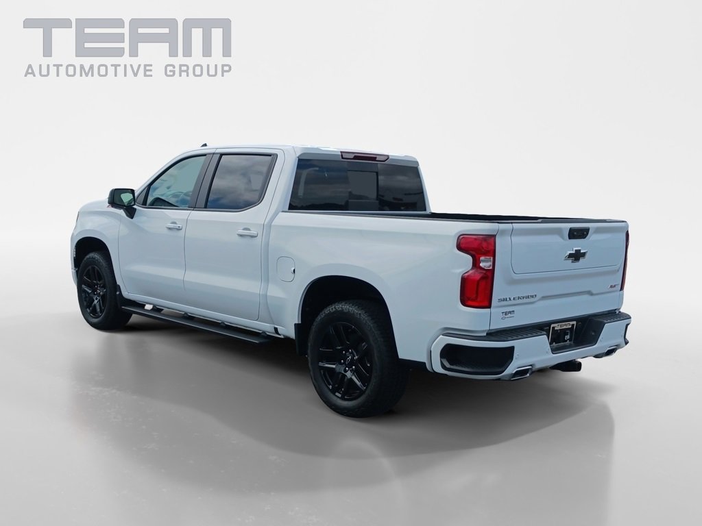 2025 Chevrolet Silverado 1500 RST photo 4