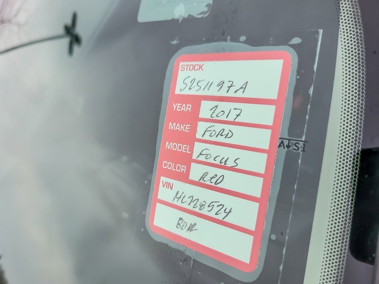 2017 FORD FOCUS - Image 24