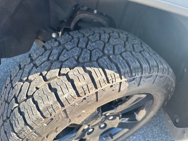 2017 Gmc Sierra 1500 Base photo 24