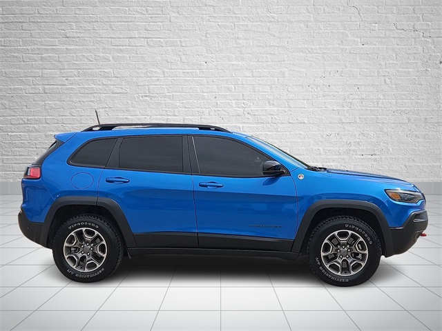 2022 Jeep Cherokee Trailhawk photo 4