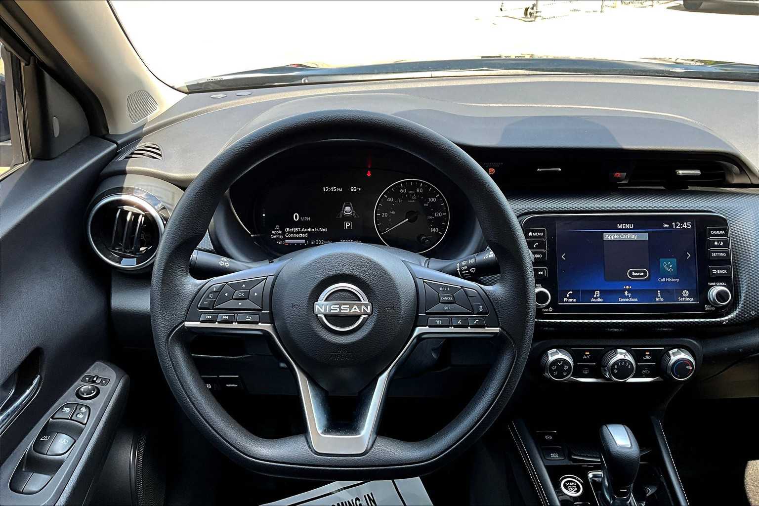 2024 Nissan Kicks SV photo 5