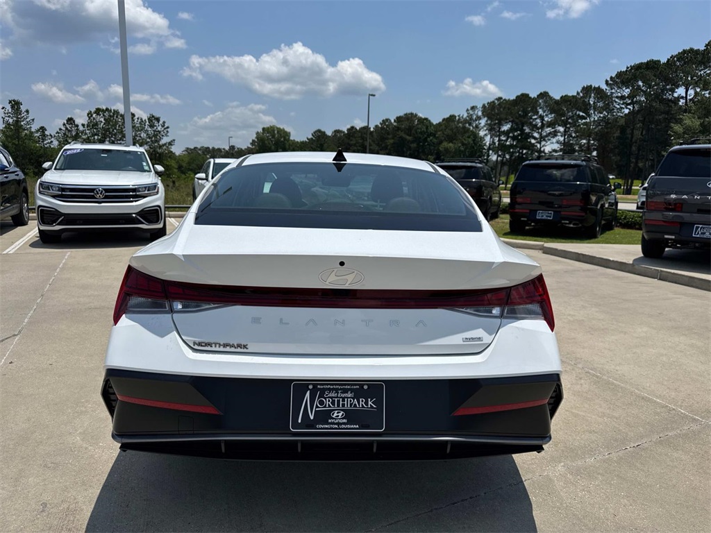 2025 Hyundai Elantra Hybrid Limited photo 4
