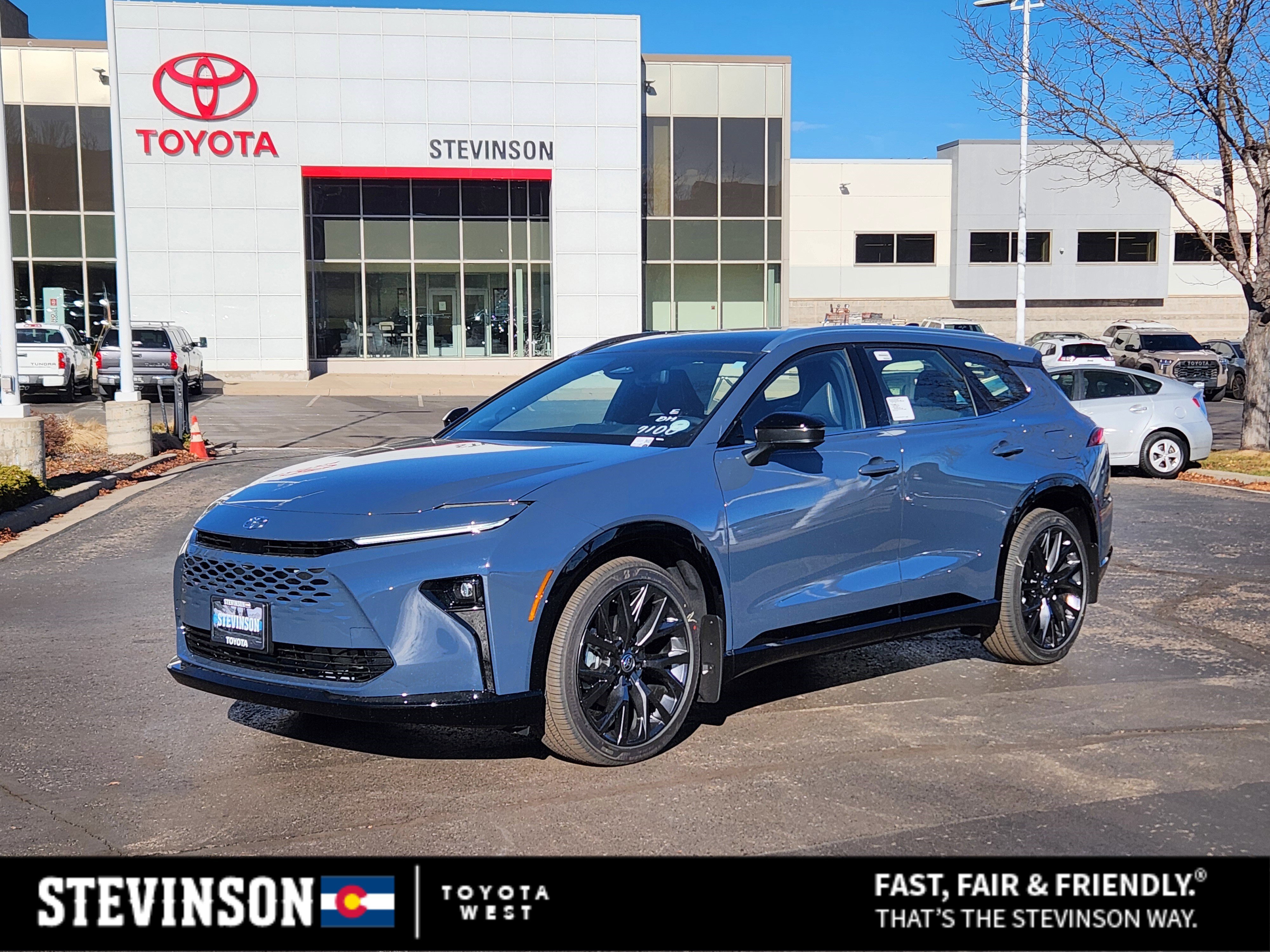 2025 Toyota Crown Signia Limited's photo