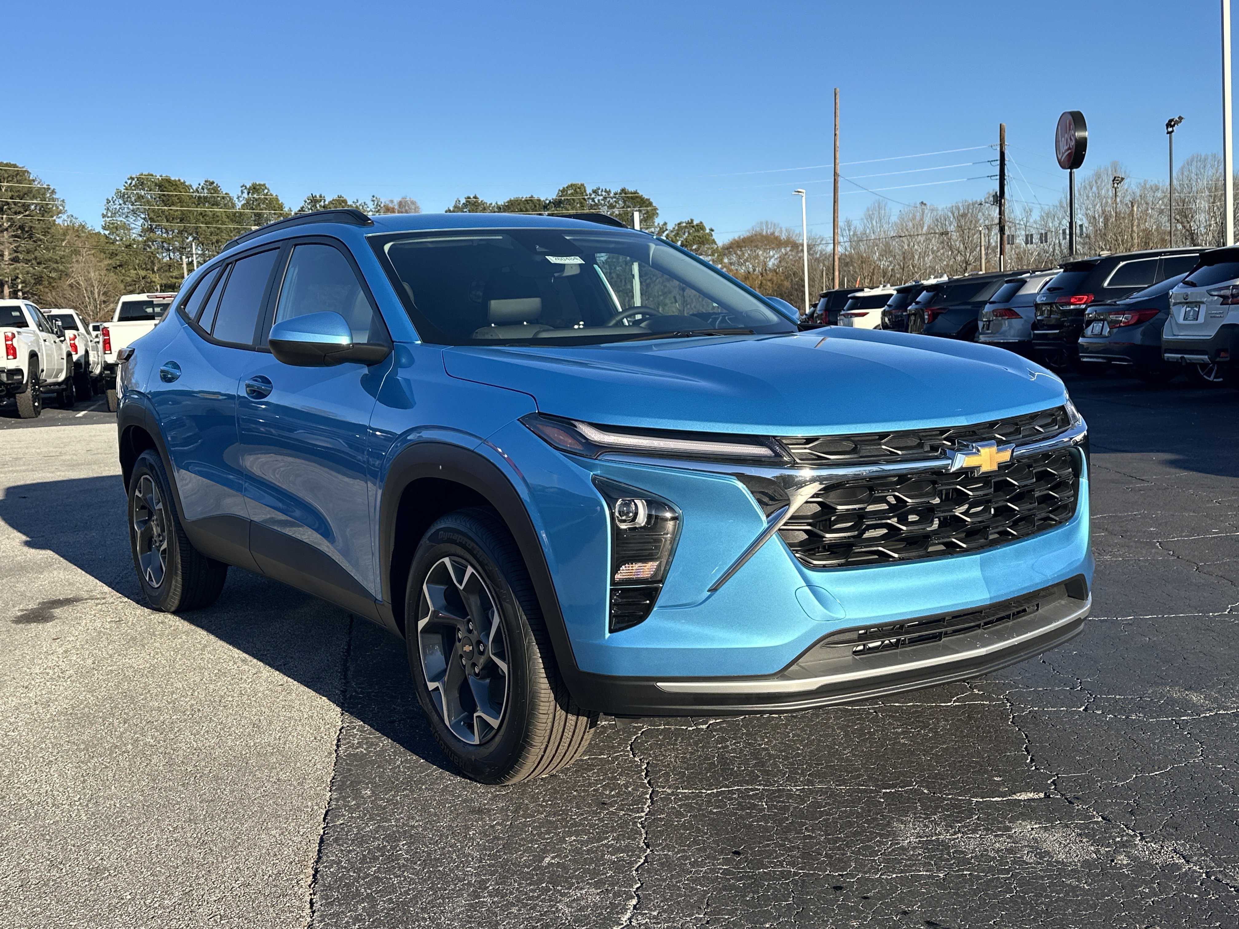 2026 Chevrolet Trax LT's photo