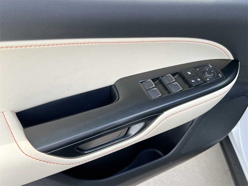 2024 Lexus NX 250 photo 11