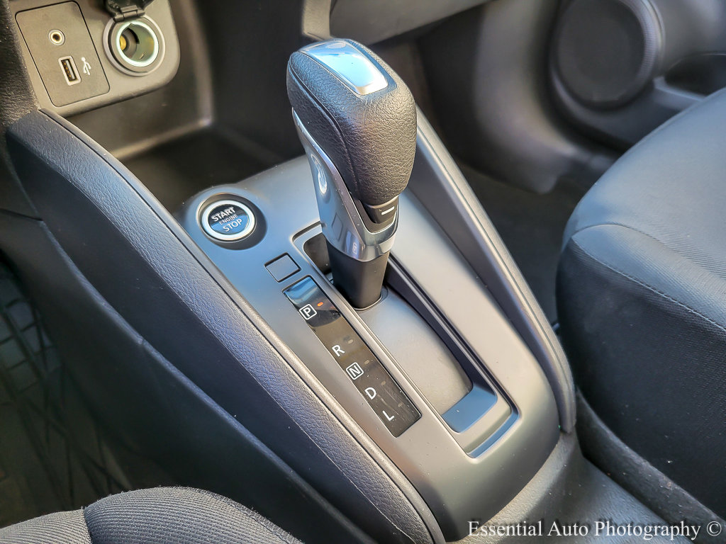 2023 NISSAN KICKS - Image 15