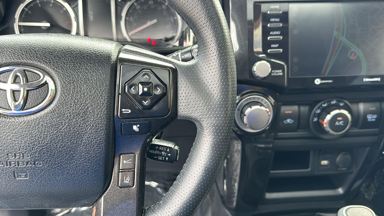 2020 Toyota 4Runner TRD photo 15