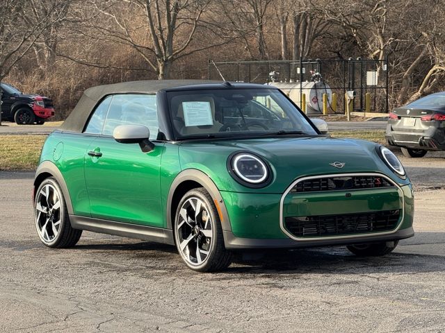 2025 MINI Convertible S's photo