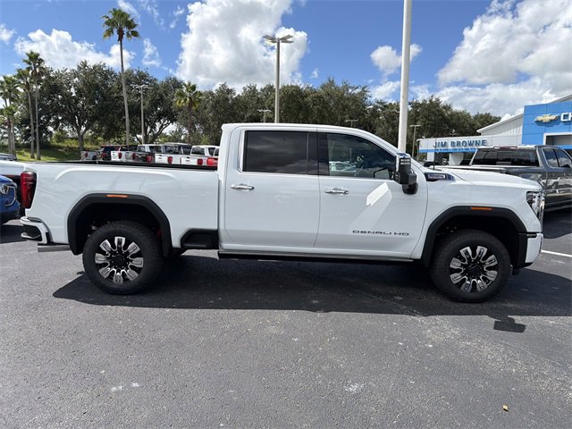 2026 Gmc Sierra 2500 HD Denali photo 2