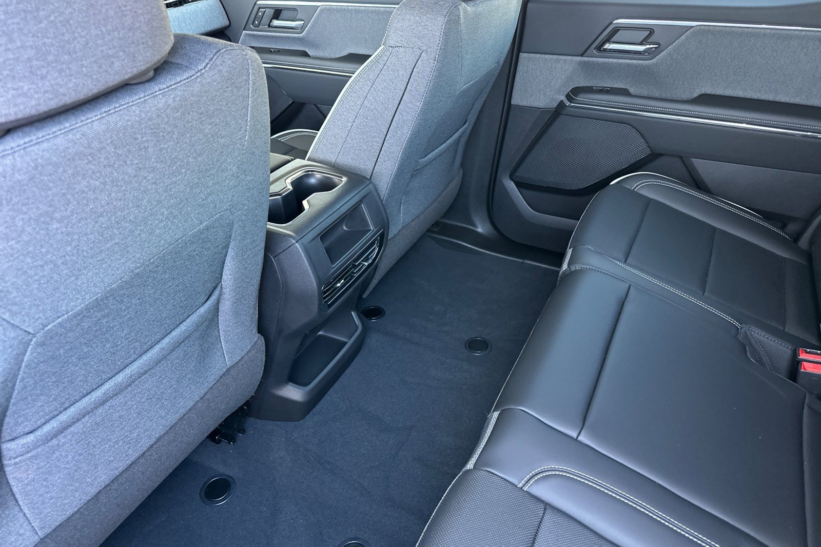 2026 Gmc Sierra Elevation photo 9