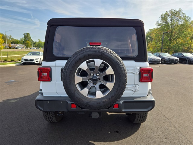 2021 Jeep Wrangler Unlimited Sahara photo 4