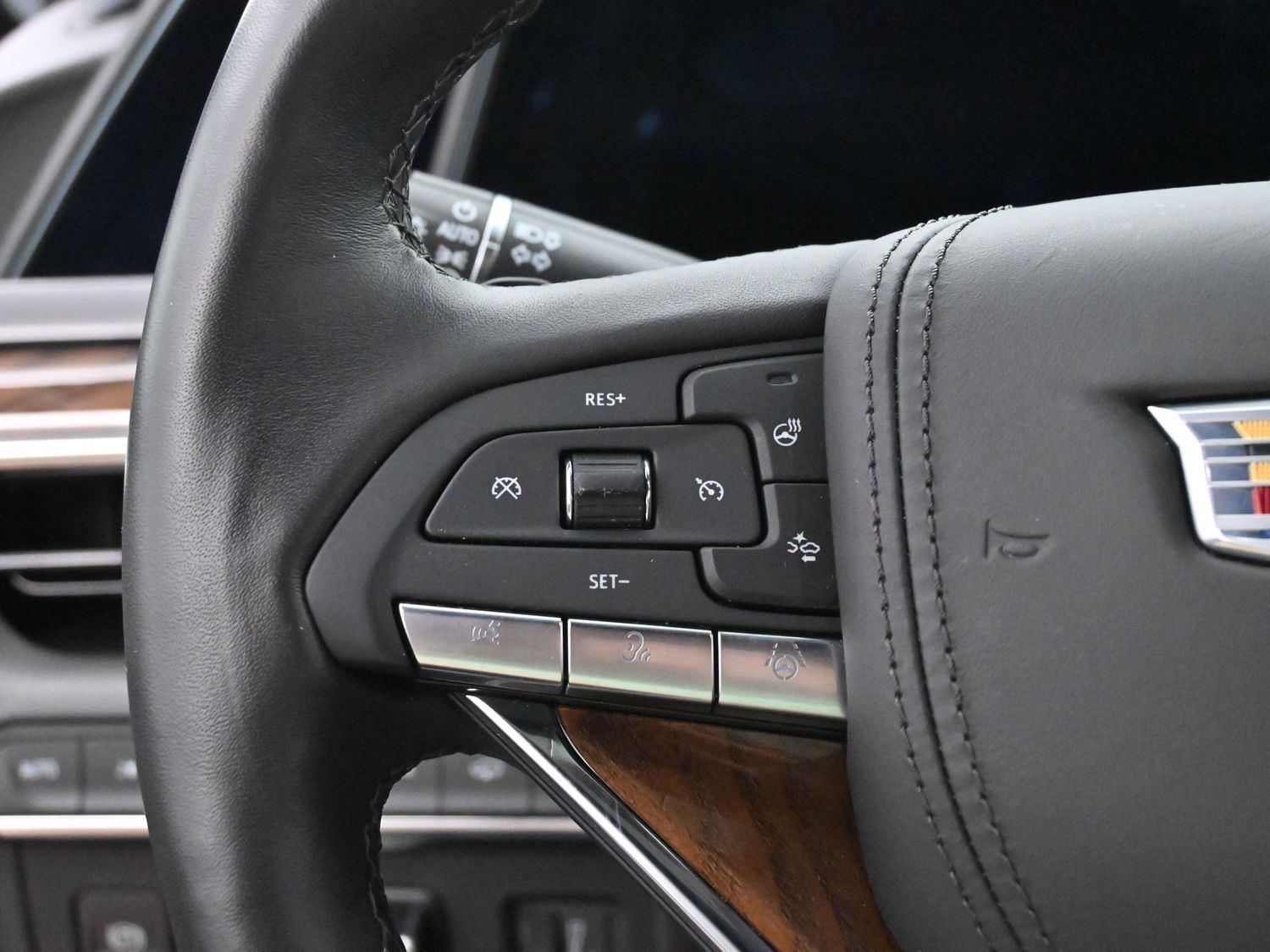 2023 Cadillac Escalade ESV Sport Platinum photo 18