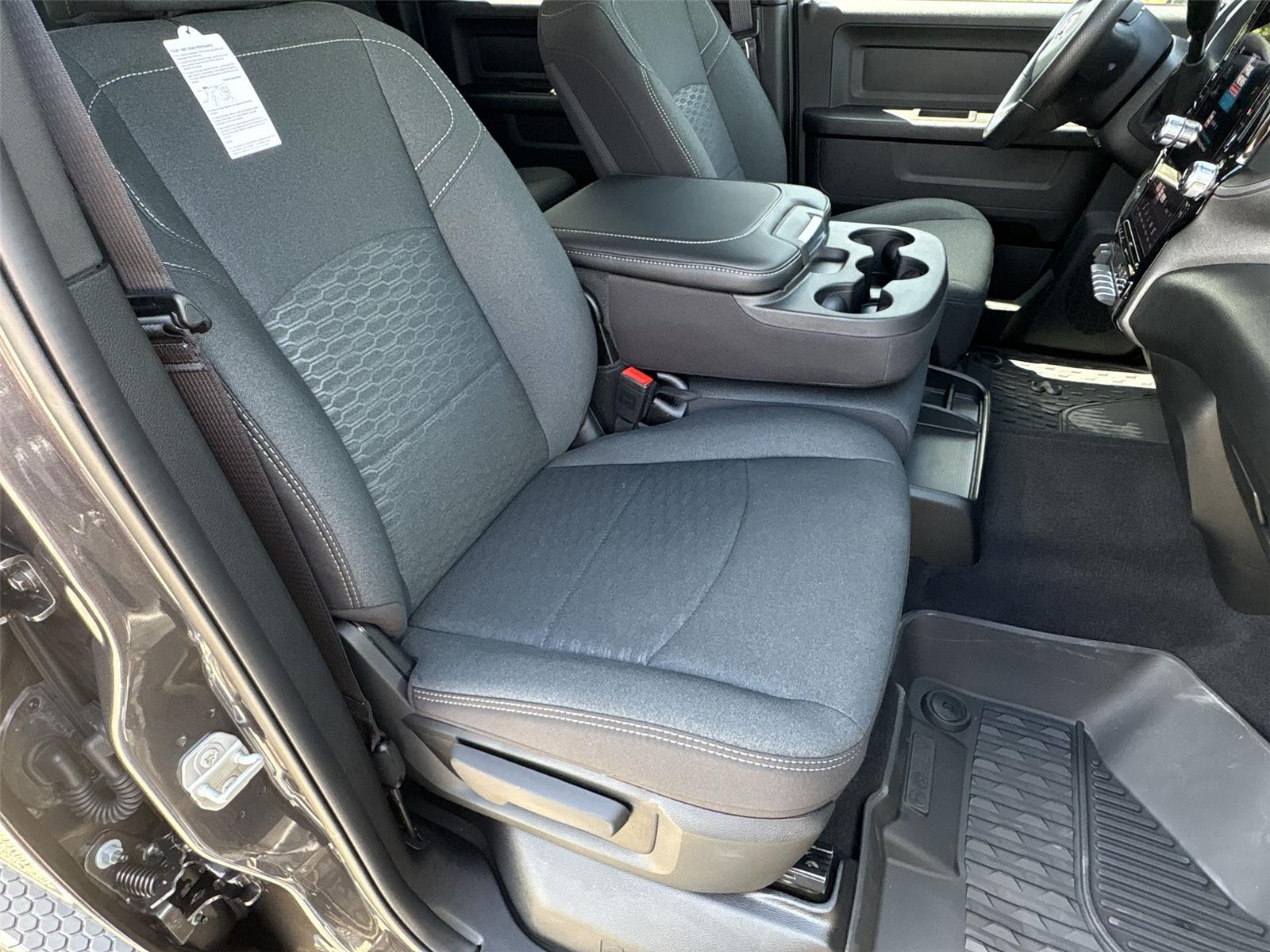 2026 Ram 2500 Tradesman photo 23