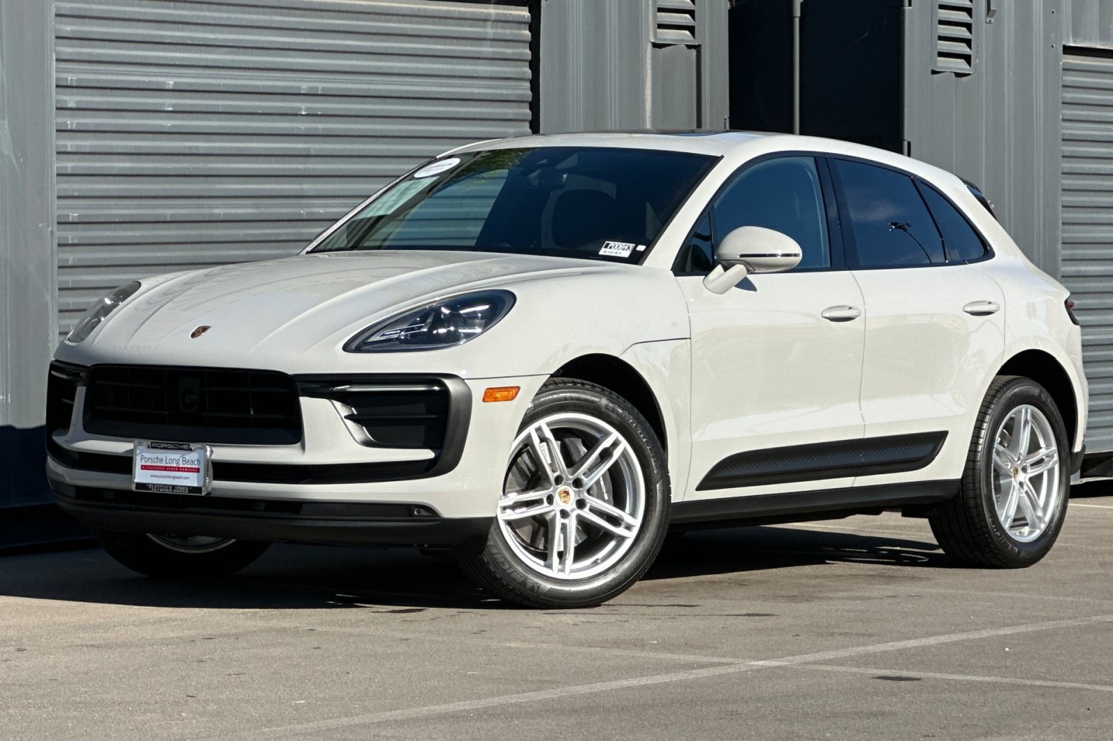 2024 Porsche Macan Base
