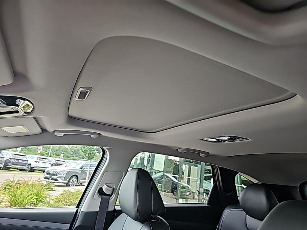 2025 Hyundai Tucson SEL Convenience photo 24