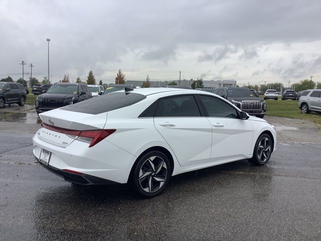 2023 Hyundai Elantra Hybrid Limited photo 5