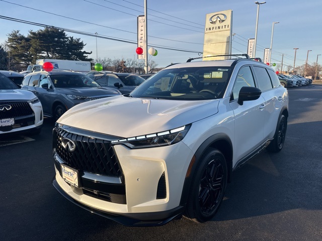 2026 INFINITI QX60 LUXE's photo