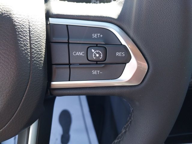 2025 Jeep Compass Latitude photo 10