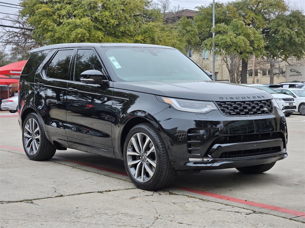 2025 Land Rover Discovery SE photo 2